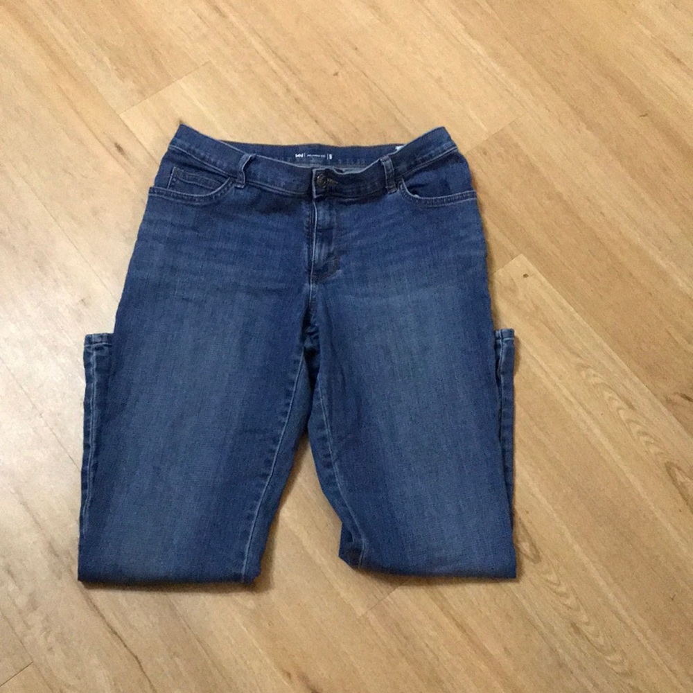 Lee relaxed fit blue jeans size 10P.
